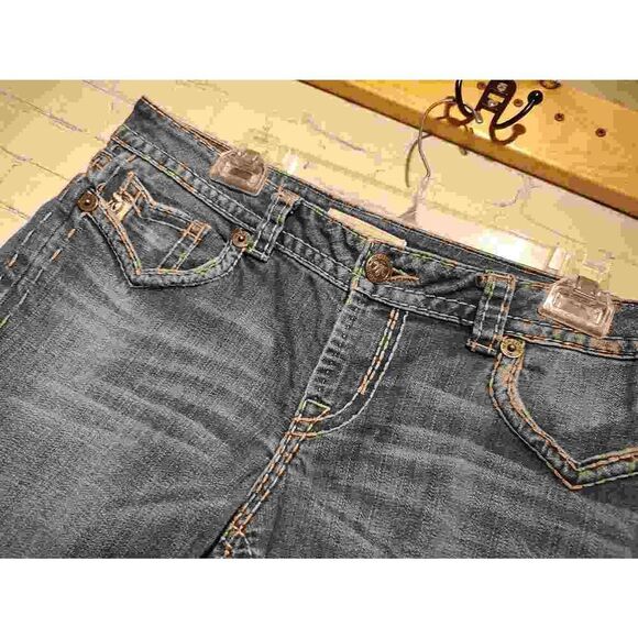 MEK 'EASY CAPRI" jeans from the Buckle size 29 * - Picture 2 of 4